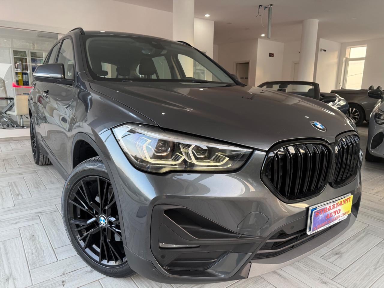 Bmw X1 2.0D150cv SHADOW LINE FULL LED/AUTO2022