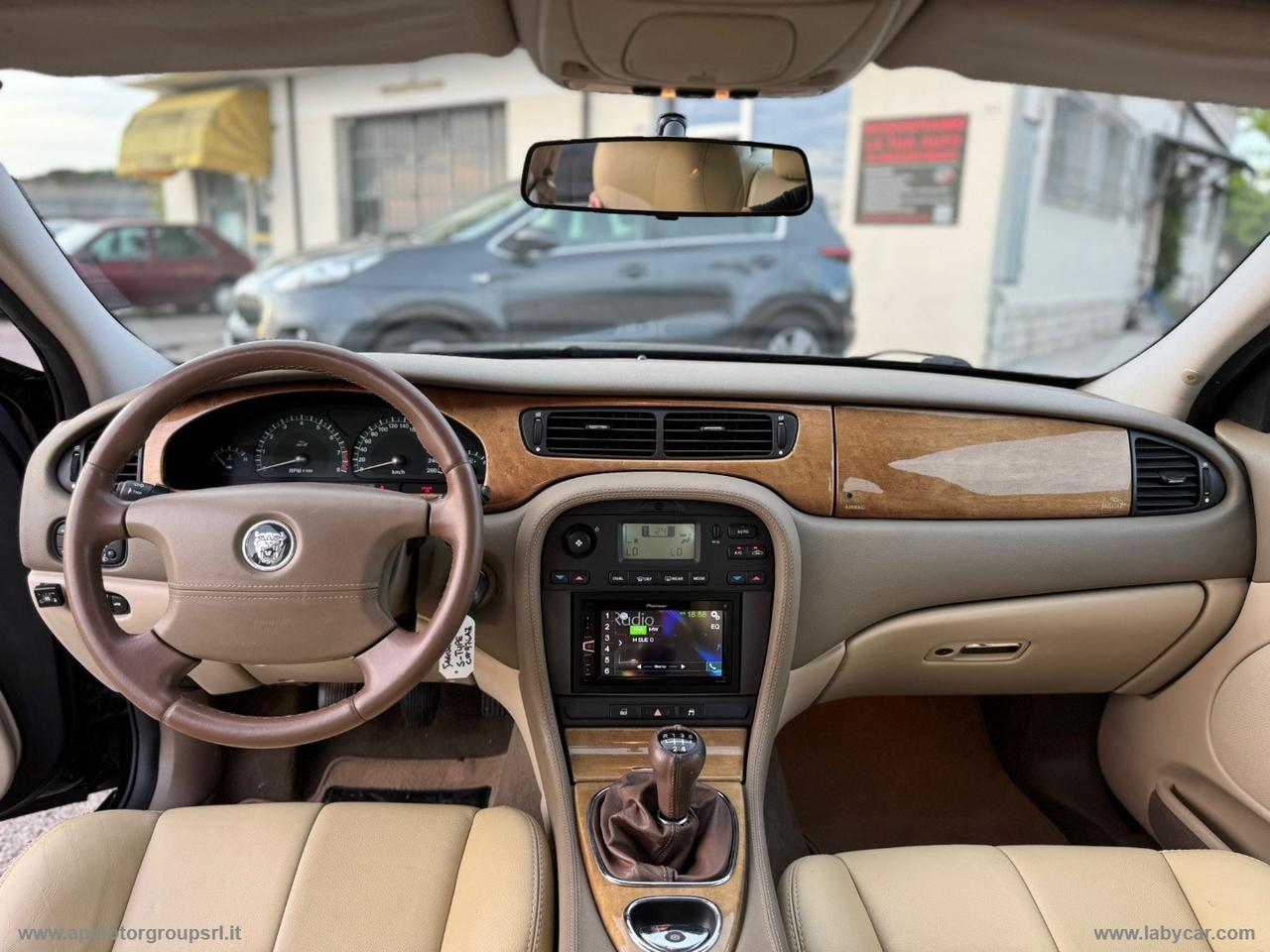 JAGUAR S-Type 2.5 V6 24V CAT Executive