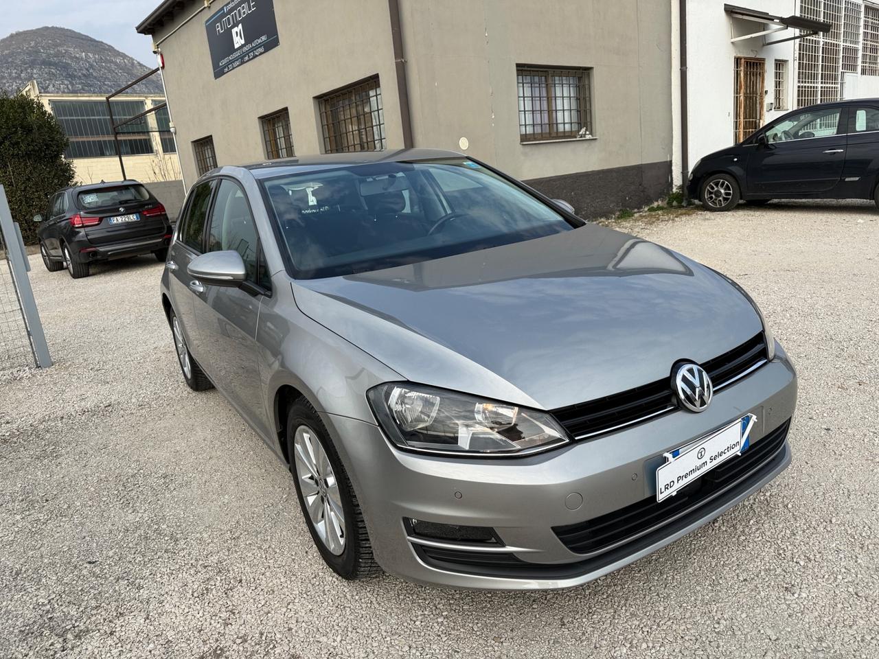 Volkswagen Golf 5p 1.6 tdi Highline BlueMotion dsg