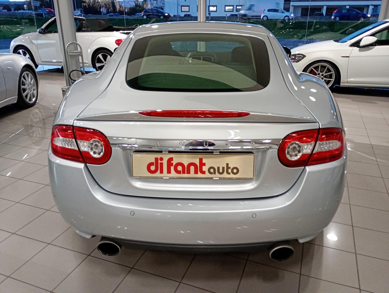 Jaguar XK 5.0 V8 Coupé