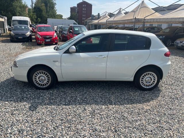 Alfa Romeo 147 1.6 16V TS (105) 5 porte Progression