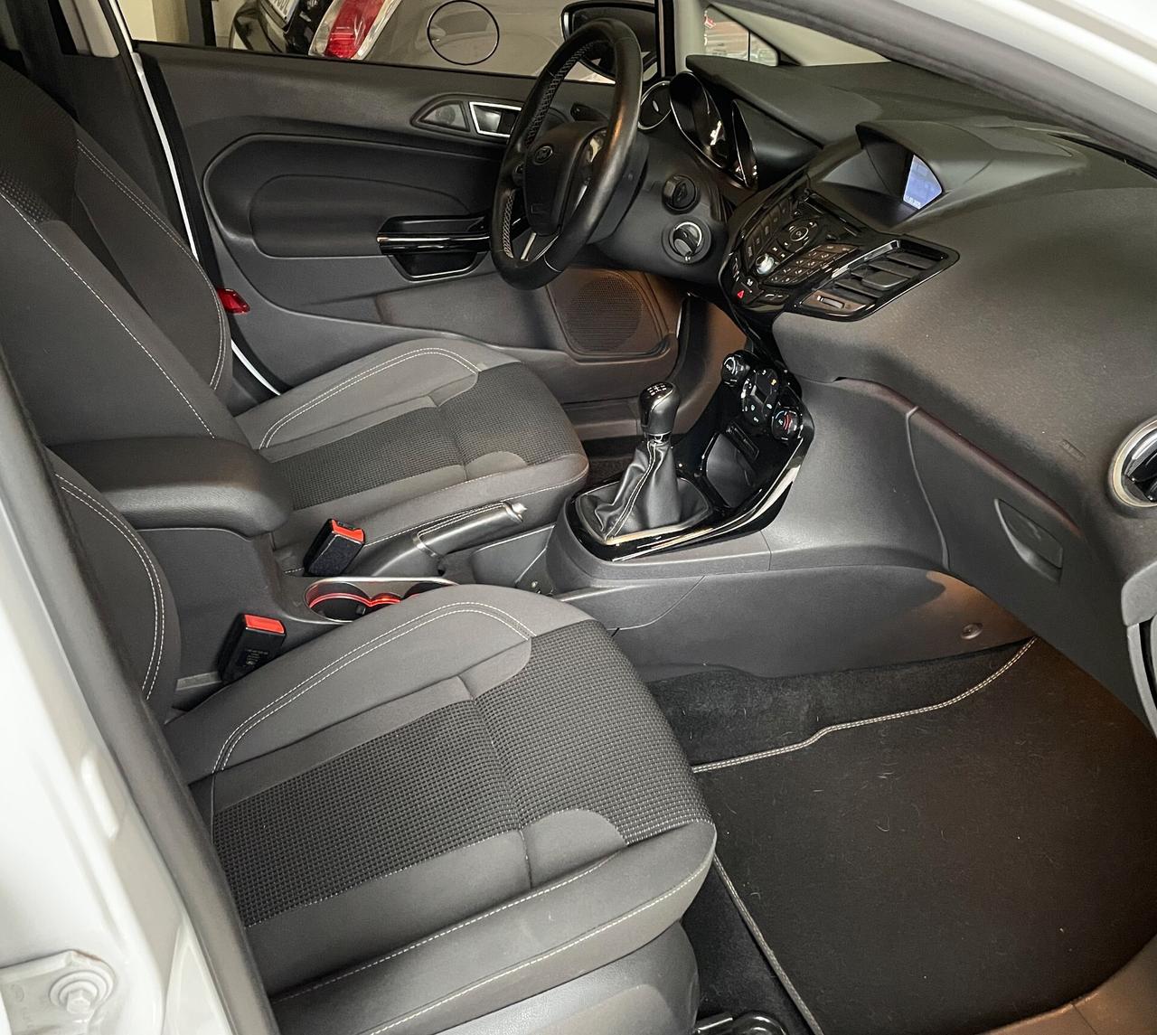 Ford Fiesta 1.5 TDCi Titanium KM 73.000 UNICA PROPRIETARIA