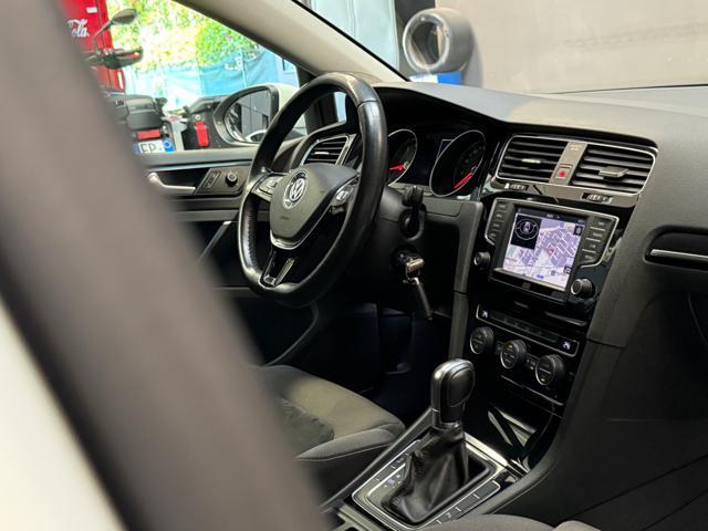 VOLKSWAGEN Golf Variant 1.4 TGI DSG Highline BlueMotion