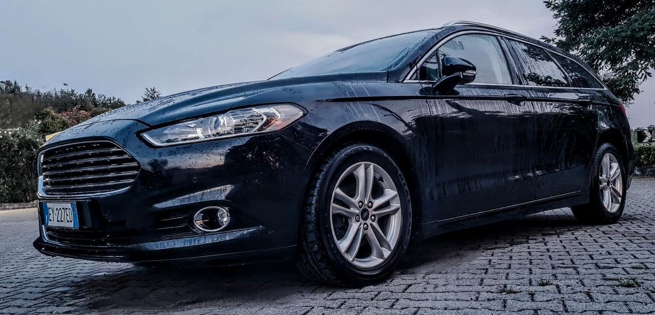 Ford Mondeo 2.0 TDCi 150 CV S&S Powershift Station Wagon Titanium
