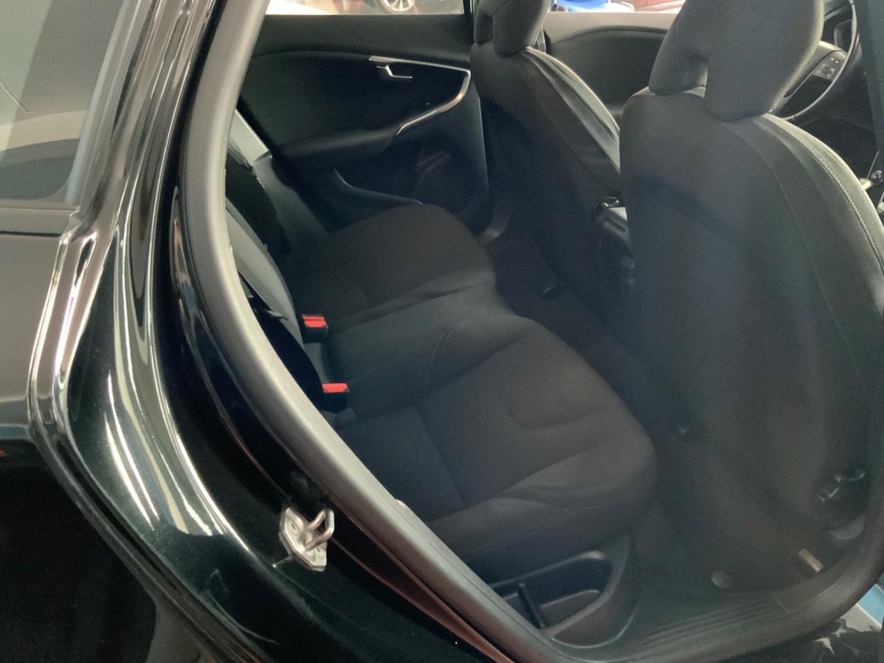 Volvo V40 D3 Momentum