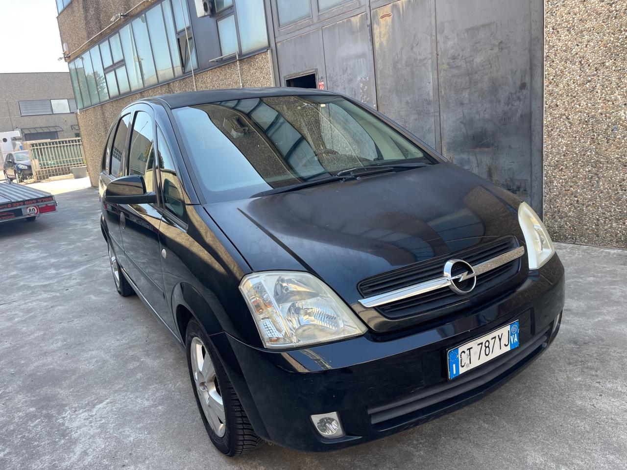 Opel Meriva 1.6 16V benzina euro4 neopatentati