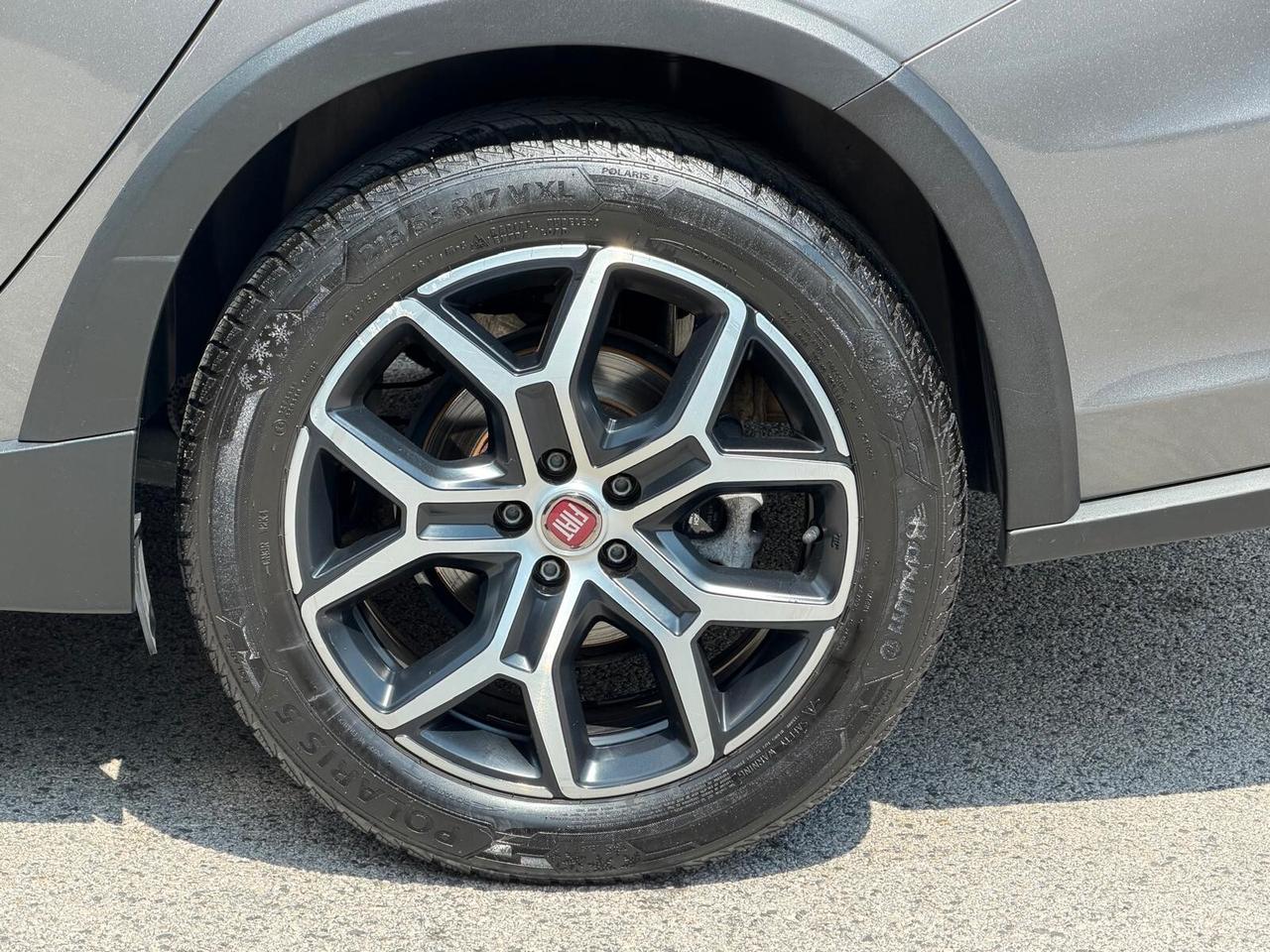 Fiat Tipo SW 1.6 M.JET 130 cv. CROSS (Autocarro 5 posti N1)