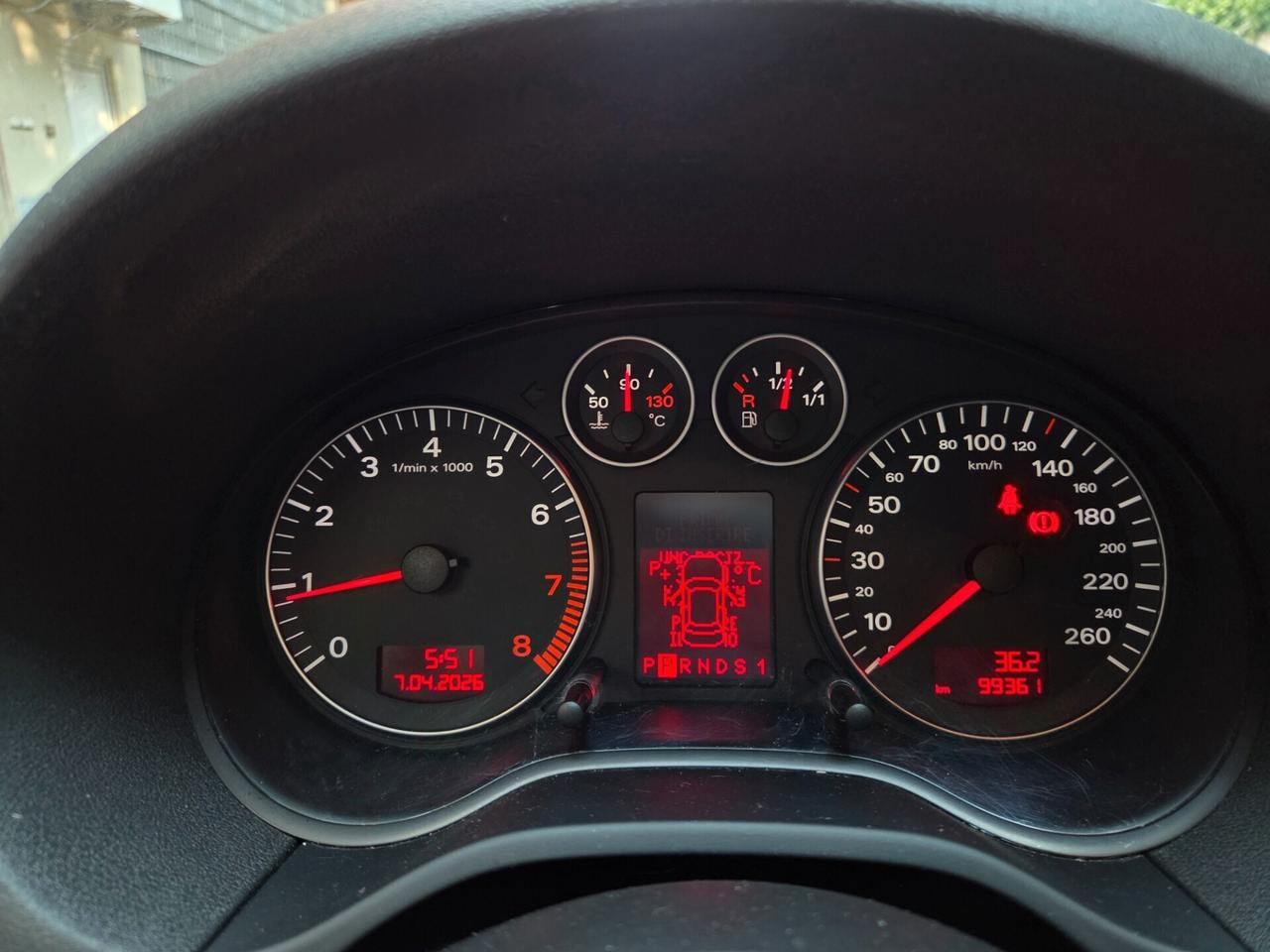 Audi A3 1.6 Ambition 102cv - UNIPRO