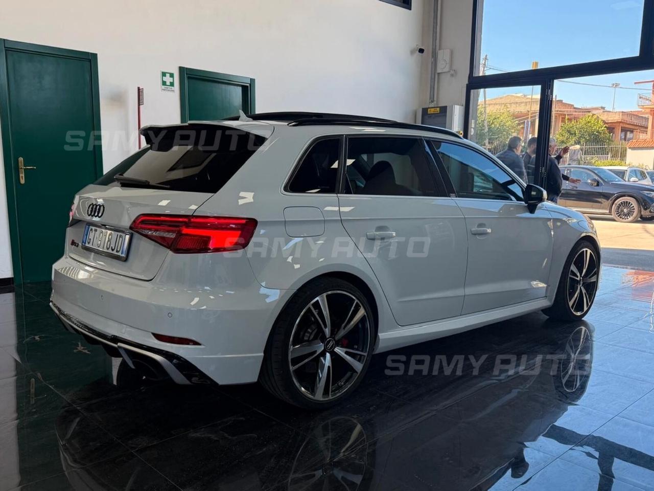 Audi RS3 Sportback 2.5 tfsi quattro s-tronic
