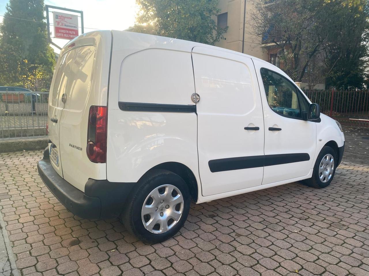 Peugeot Partener 1.5 75Cv 124.000KM AUTOCARRO