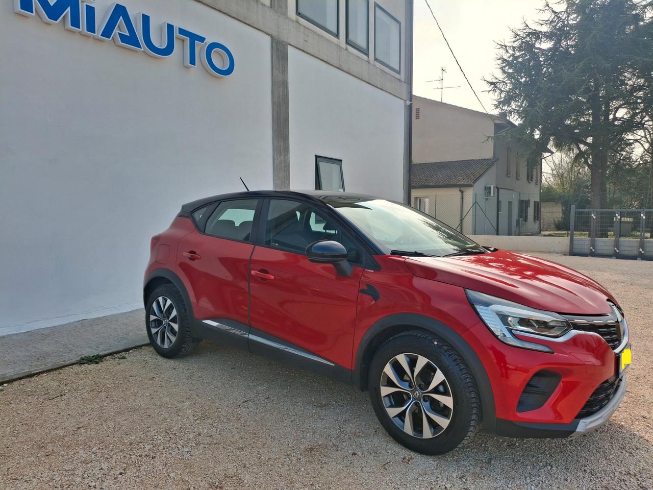 Renault Captur TCe 100 CV GPL Intens