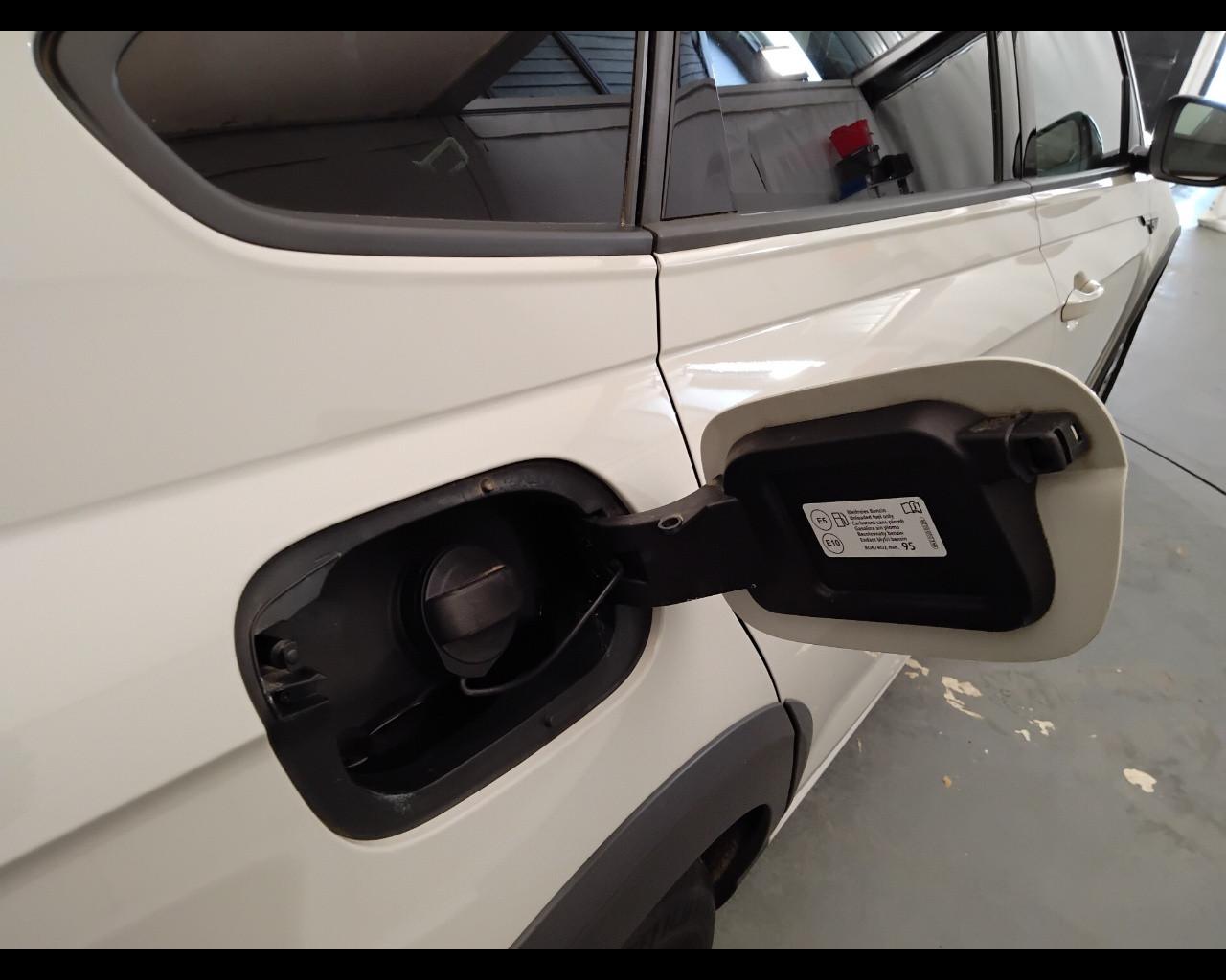 VOLKSWAGEN Taigo - Taigo 1.0 tsi R-Line 110cv