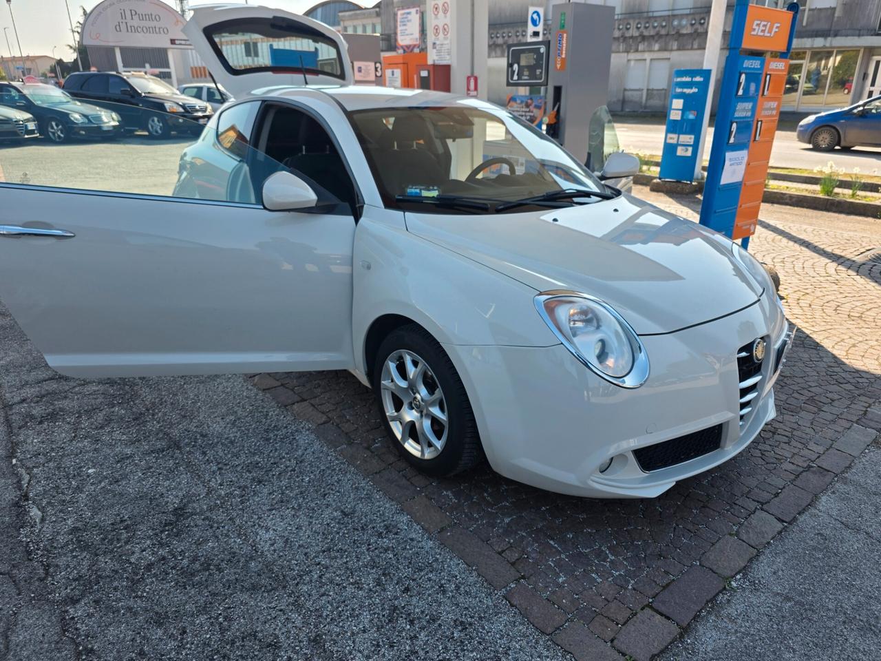Alfa Romeo MiTo 1.4 105 CV M.air S&S Distinctive Sport Pack