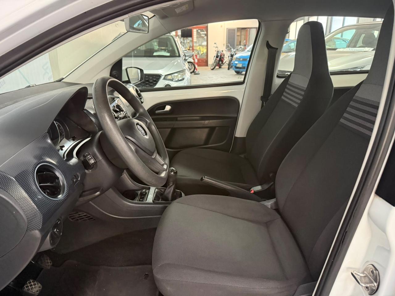 Volkswagen up 1.0 Benz. 60cv 5p. move BlueMotion Technology