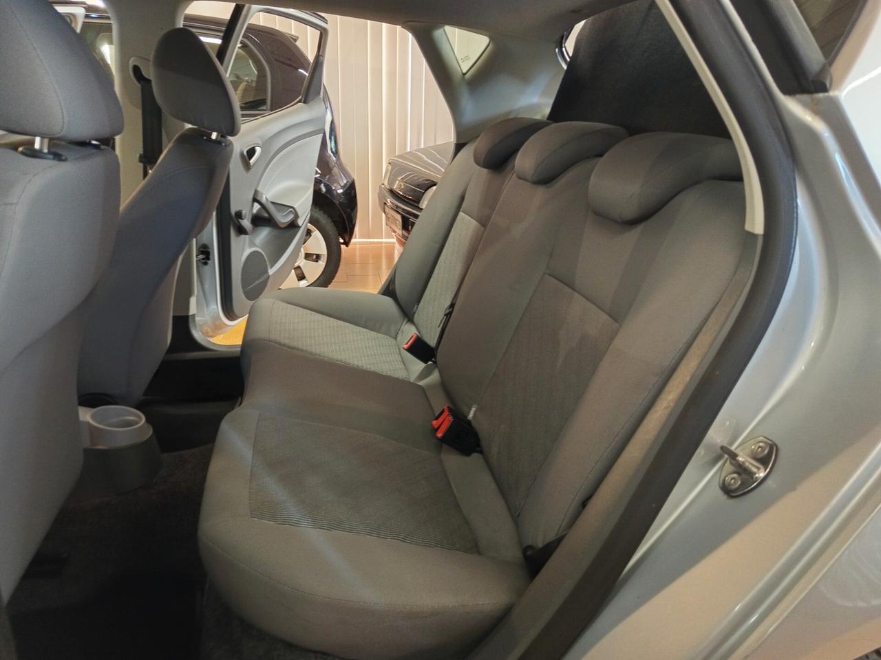 Seat Ibiza 1.2 benzina-gpl, 139 Mila chilometri. Ok neopatentati