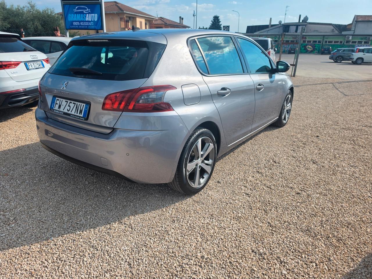 Peugeot 308 BlueHDi 130 S&S Active ok neopatentati