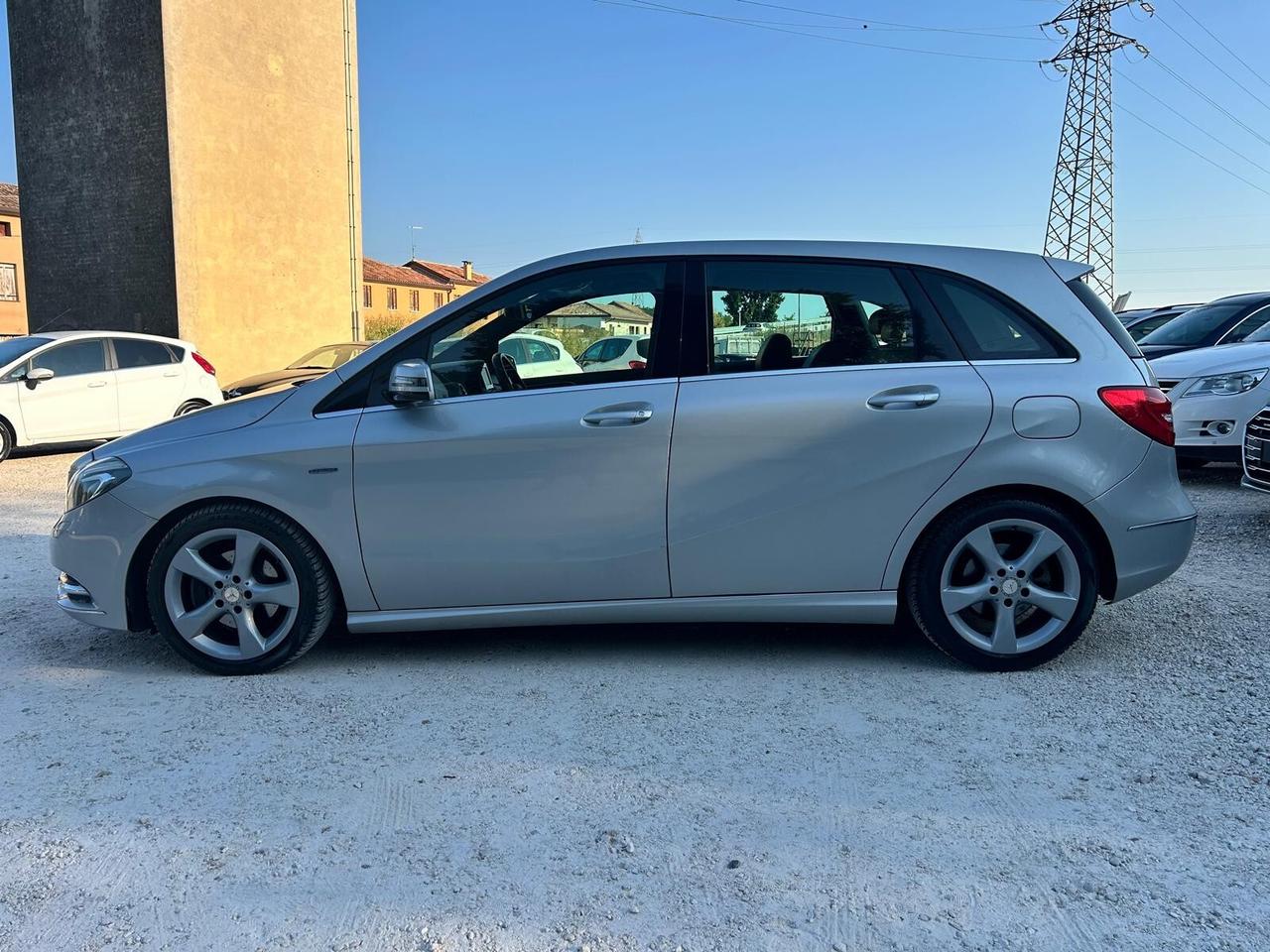 MERCEDES B180CDI 110CV PREMIUM SPORT MOT. MERCEDES