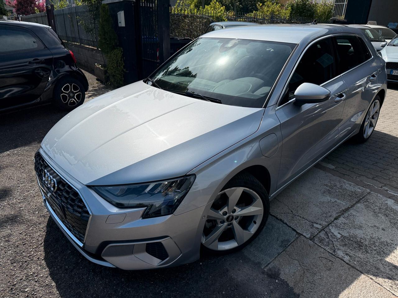 Audi A3 SPB 40 TFSI e S tronic line edition