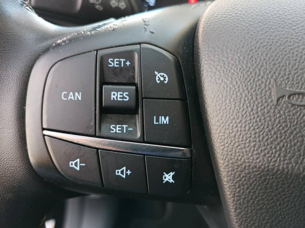 Ford Fiesta 125 cv Ibrida Titanium-GANCIO TRAINO