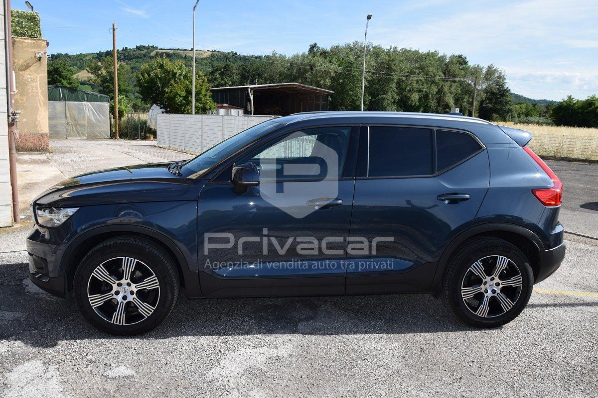 VOLVO XC40 D3 Momentum Pro
