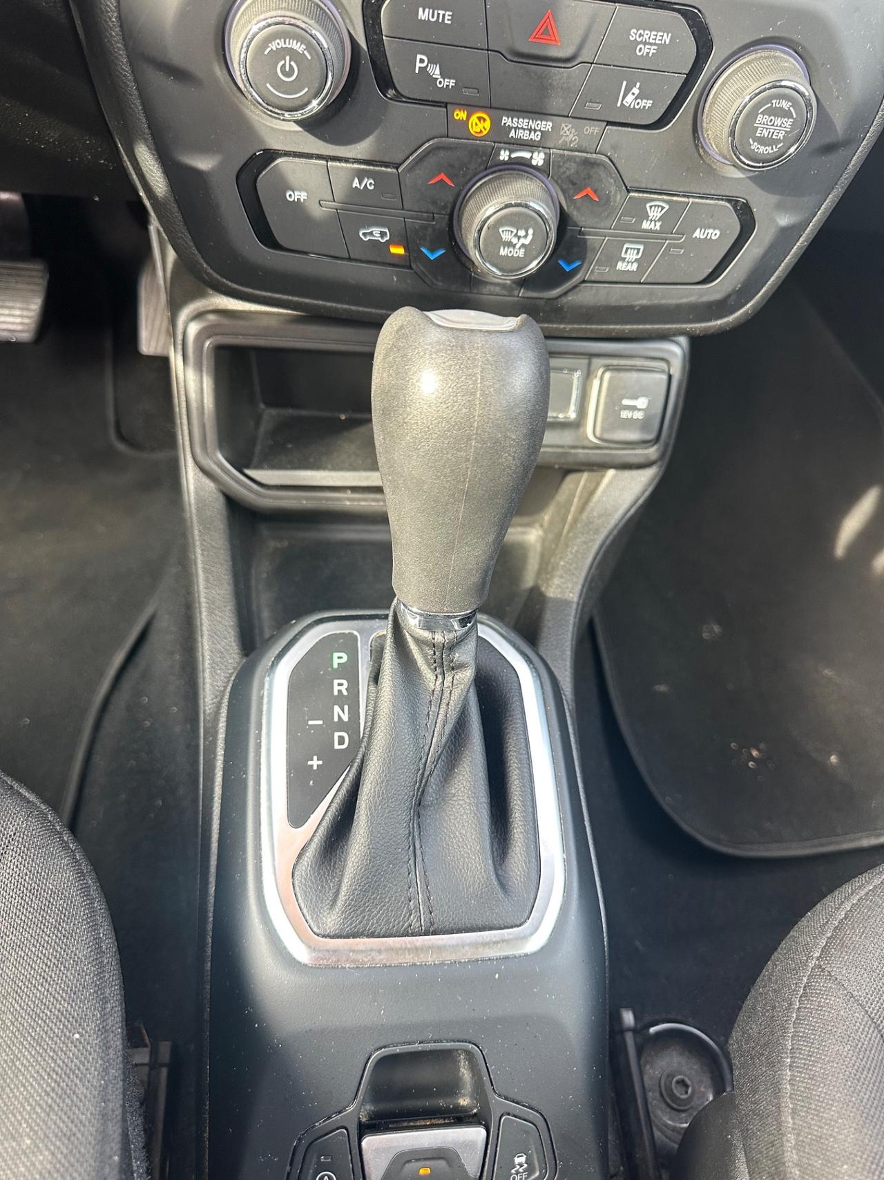 Jeep Renegade 1.6 Mjt 120 CV Longitude