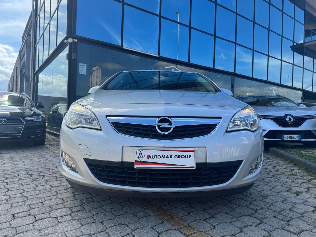 Opel Astra 1.7 CDTI 110CV 5 porte Cosmo