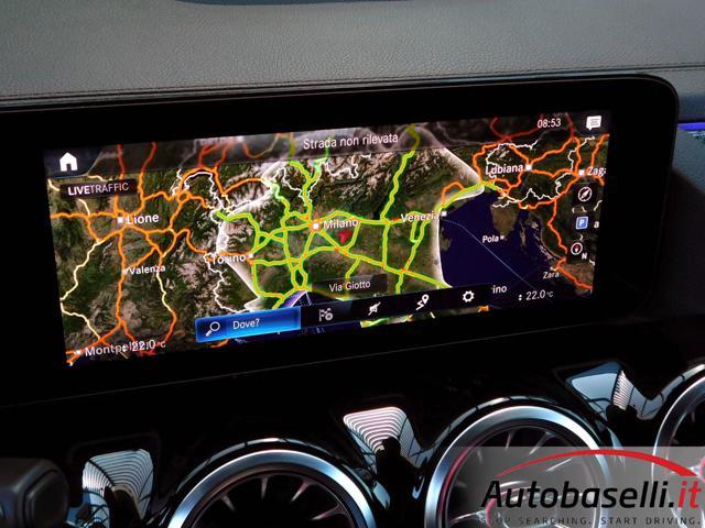 MERCEDES-BENZ GLA 200 D AUTOMATIC PREMIUM TECH-PACK AUTOMATICA 8G-DTC