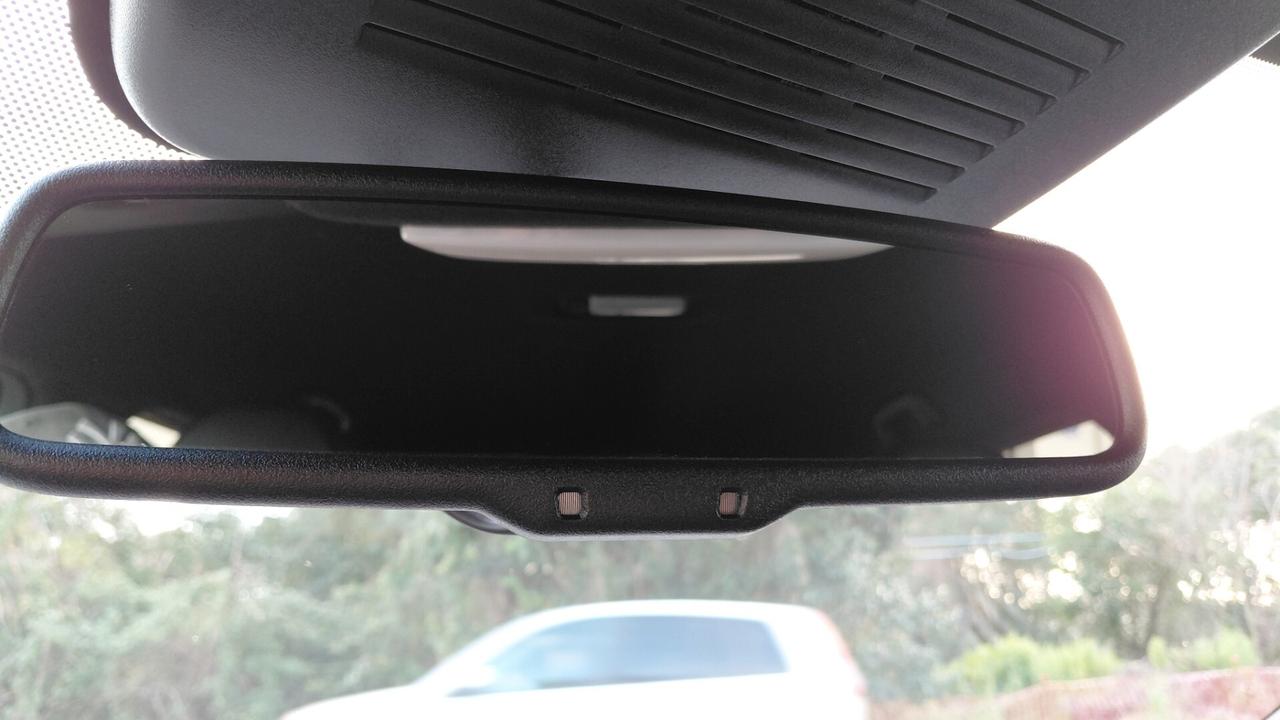 Nissan Juke 1.0 DIG-T 114 CV N-Connecta Unicopropr