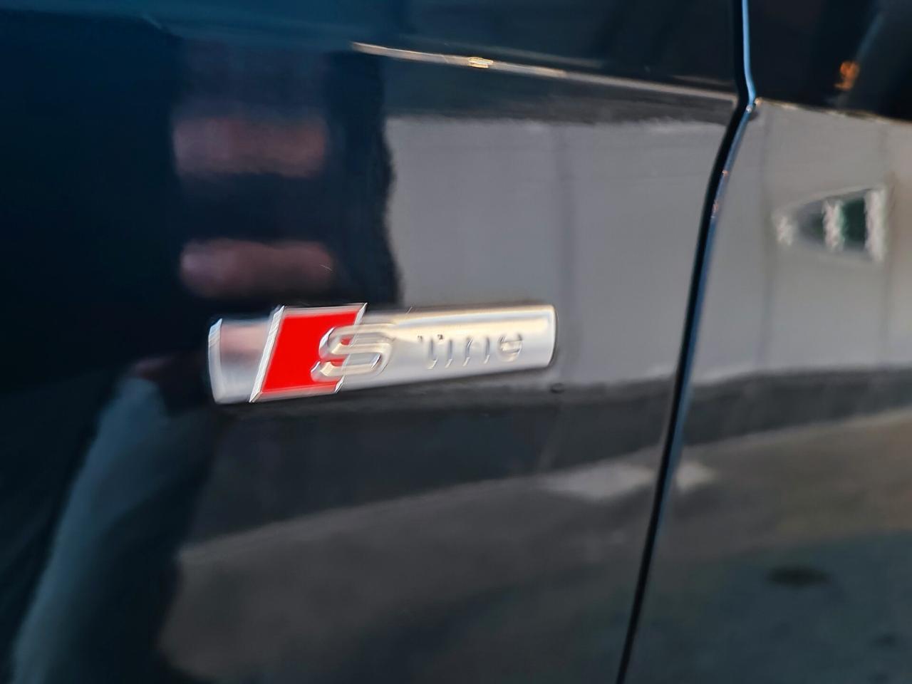 Audi A3 SPB 40 TFSI quattro S tronic SLINE EDITION