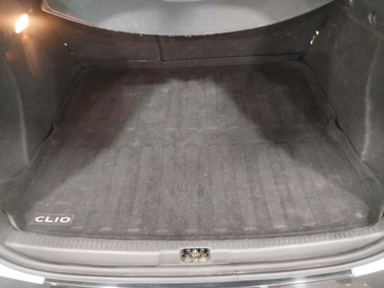 Renault Clio Sporter 1.5 dCi 8V 75CV Costume National