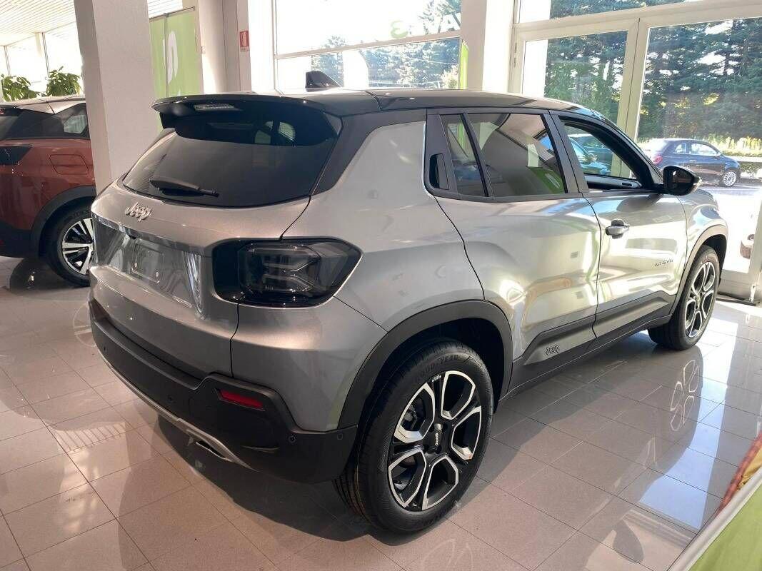 Jeep Avenger 1.2 t. e-hybr.mhev Summit fwd 110cv edct6