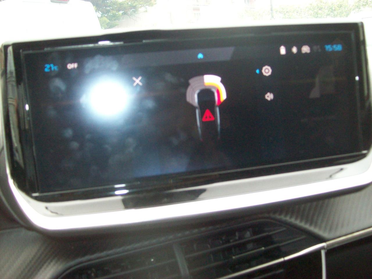 Peugeot 2008 PureTech 130 S&S EAT8 Allure
