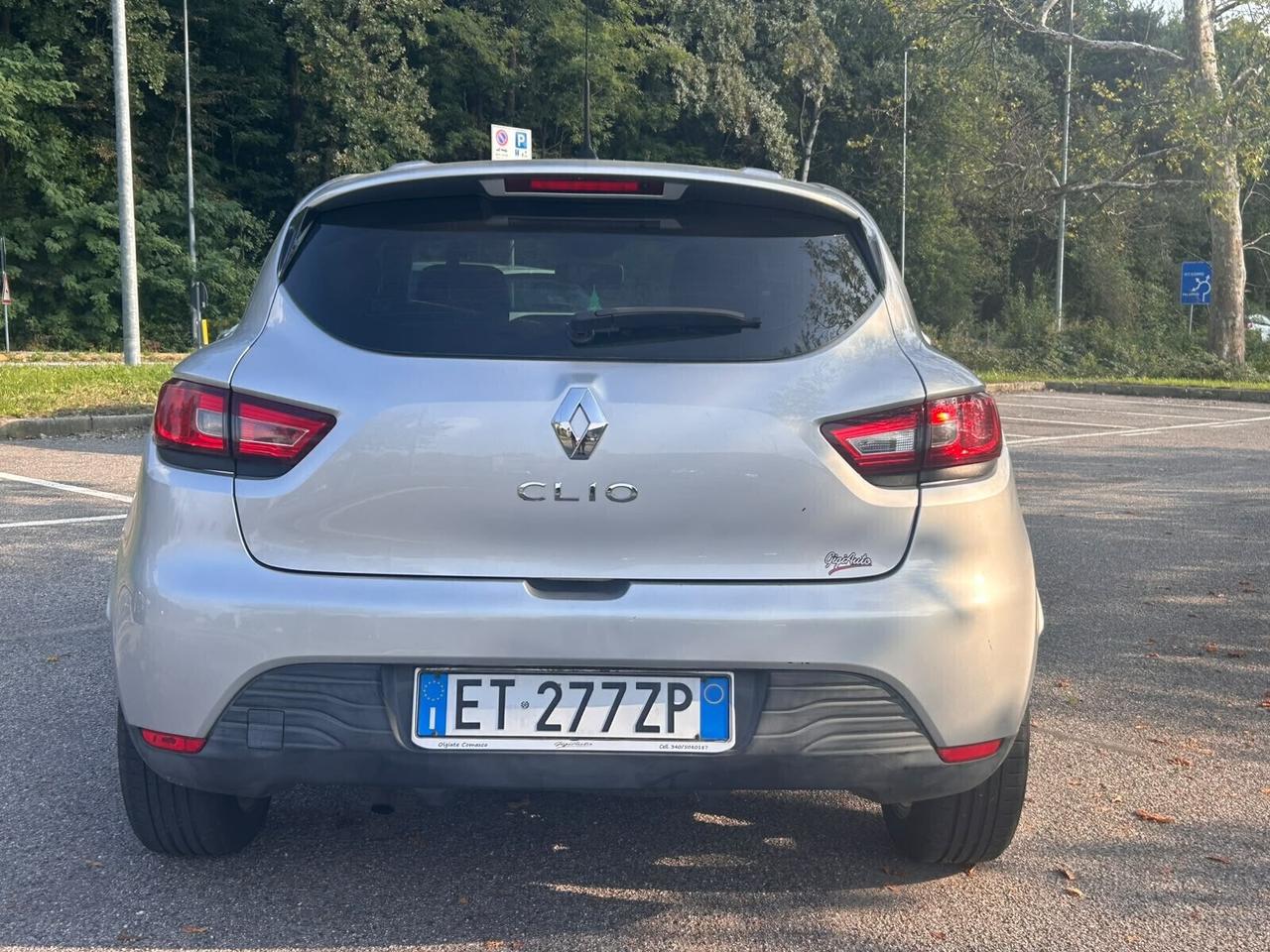 Renault Clio 1.2 75 CV Costume National – Navi Cruise 99.000 km