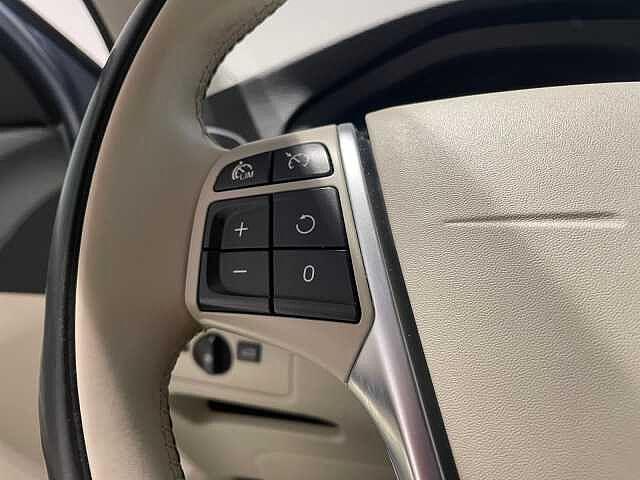 Volvo V40 2.0D 120CV Business Plus - IVA ESPOSTA