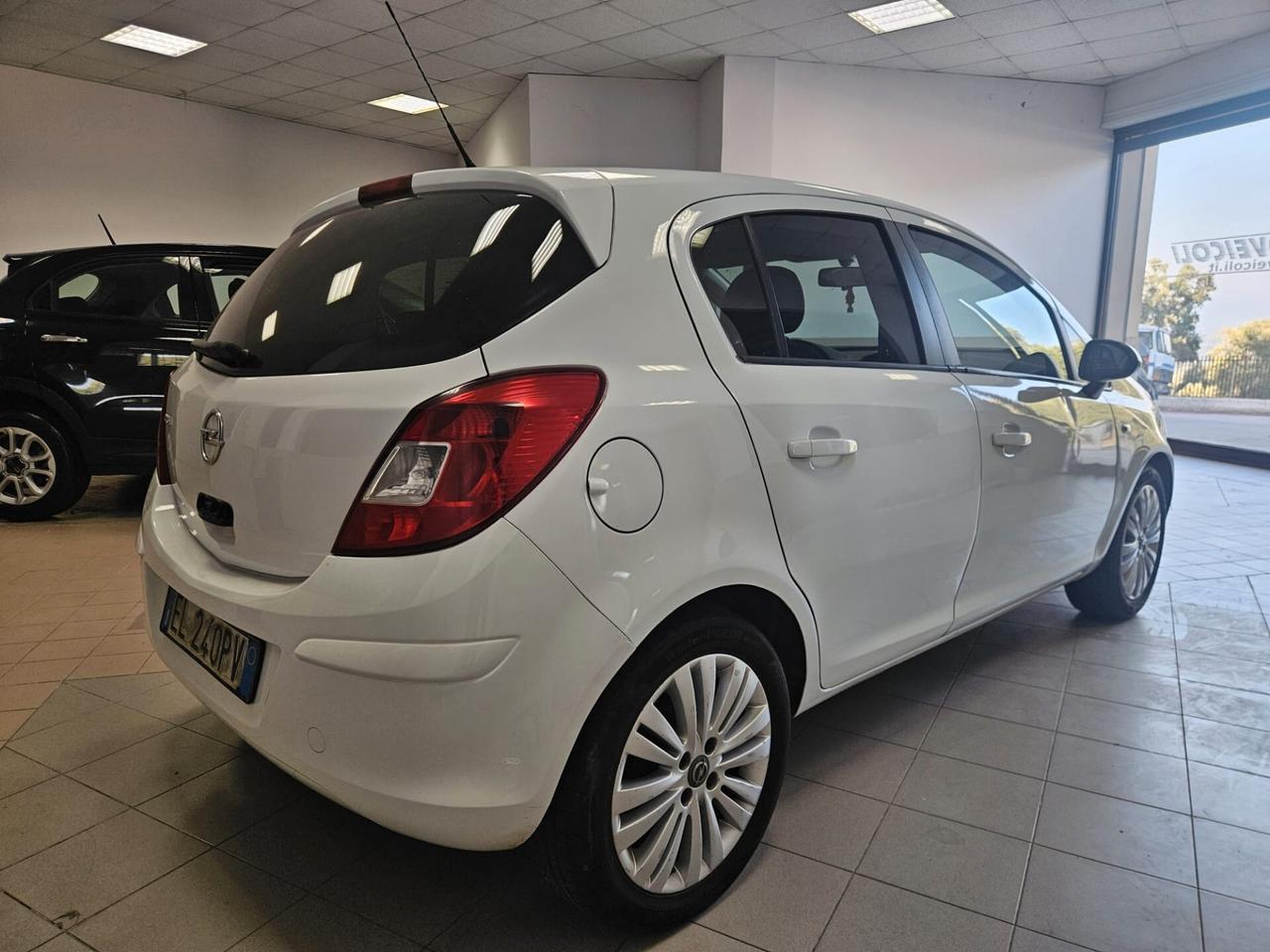 Opel Corsa 1.2 85CV 5 porte GPL-TECH Elective