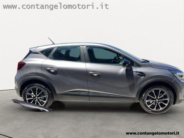 RENAULT Captur 1.6 E-Tech hybrid Zen 145cv auto