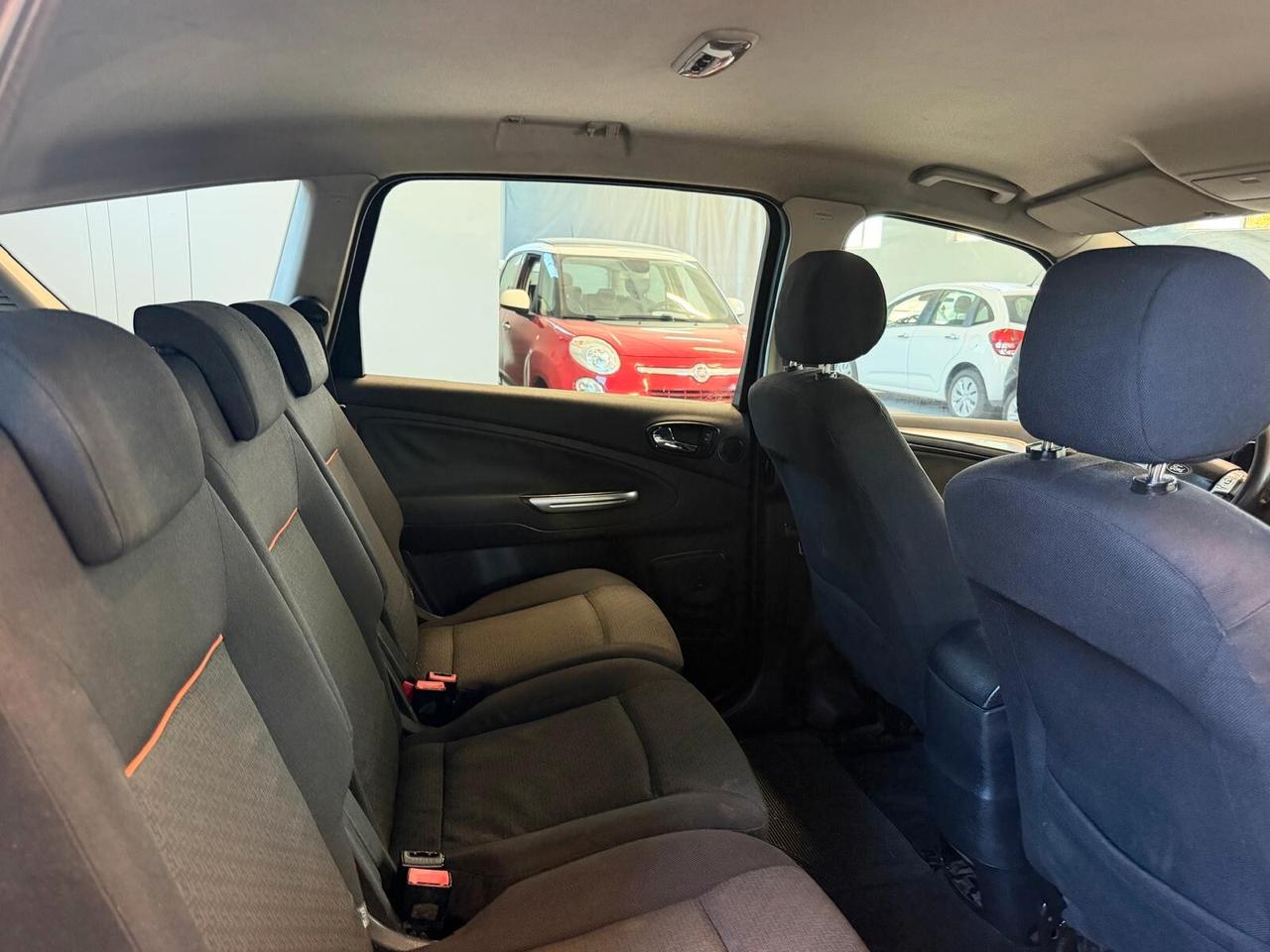 Ford S-Max 2.0 TDCi 140CV Titanium
