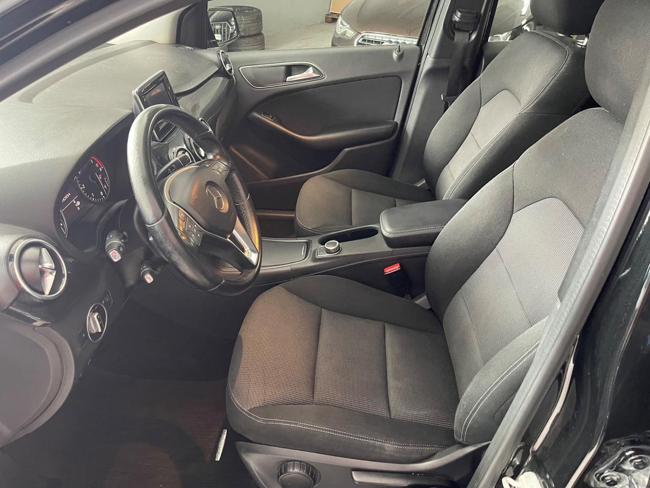 Mercedes-benz B 180 CDI BlueEFFICIENCY Premium