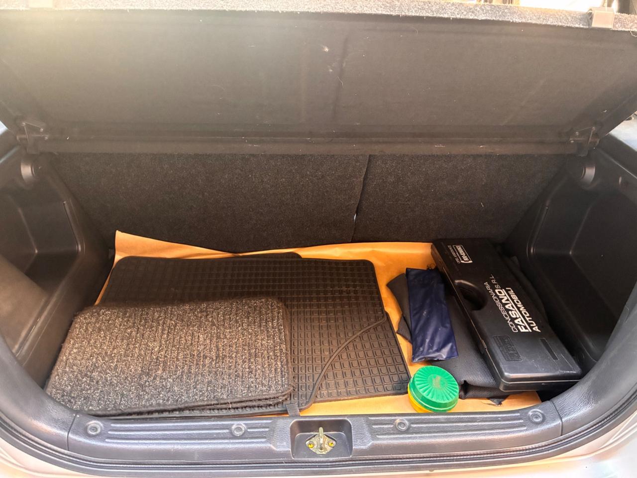 Opel Agila 1.0 benz. - 5 porte - UNICOP. SOLI 67.000 KM!!!