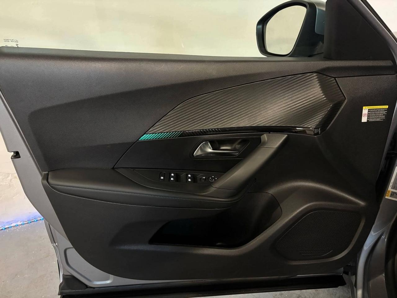 Peugeot 2008 BlueHDi 130 S&S EAT8 Allure