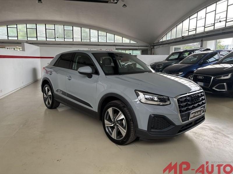 Audi Q2 1.5 35 TFSI IDENTITY BLACK S TRONIC