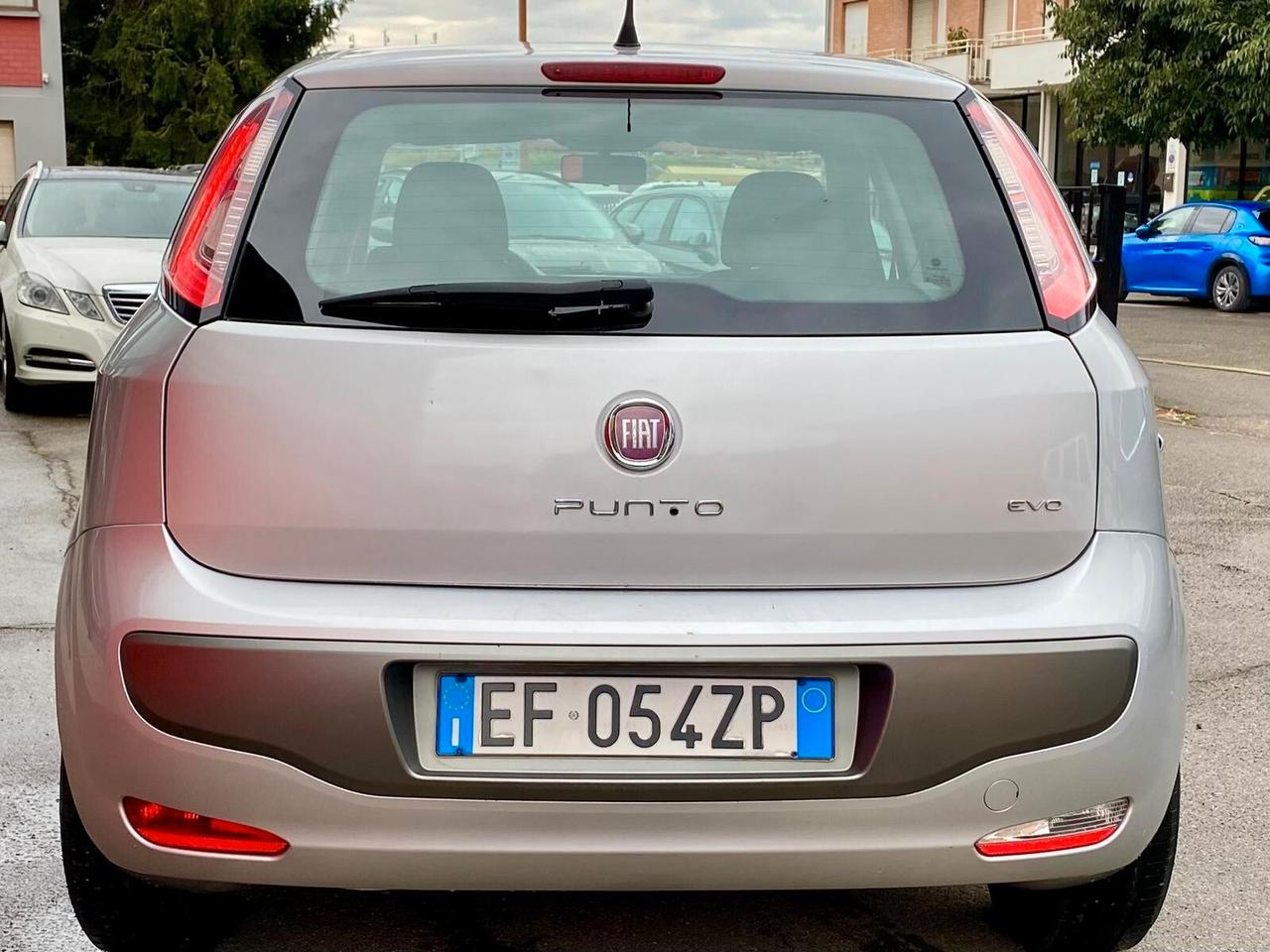 Fiat Punto Evo FIAT PUNTO EVO 1.3 MJT DYNAMIC 75CV - NEOPATENTATI
