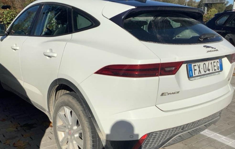 Jaguar E-Pace 2.0D 150 CV AWD aut. R-Dynamic SE