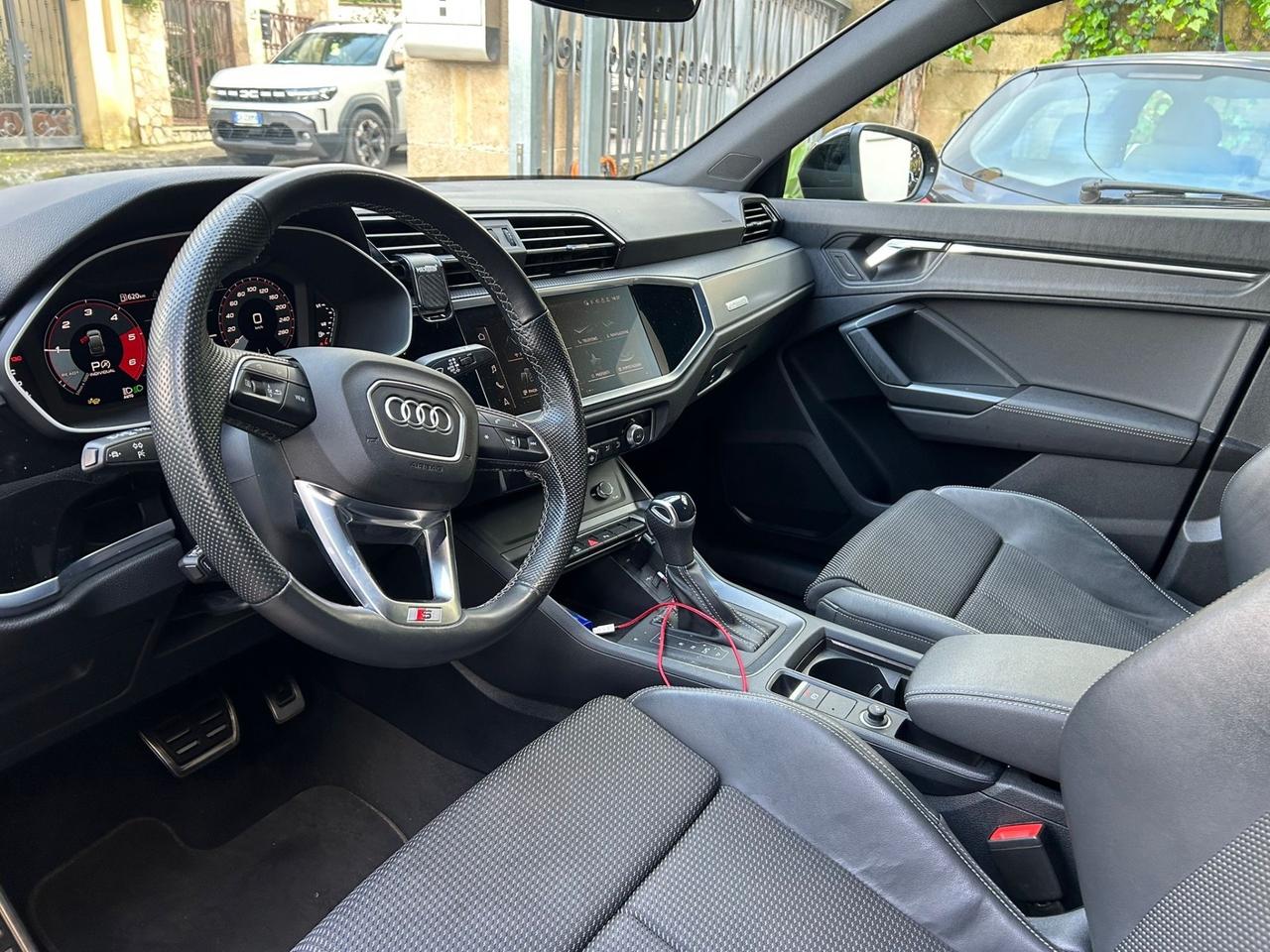 Audi Q3 35 TDI S tronic line edition