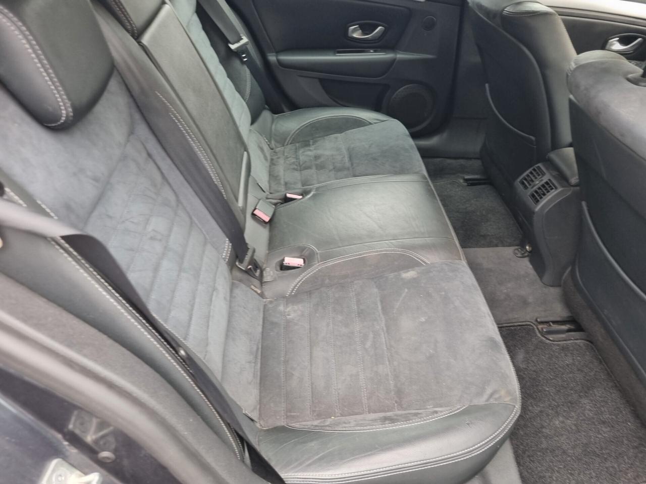 Renault Laguna 2.0 dCi 150CV SporTour Techno Nav