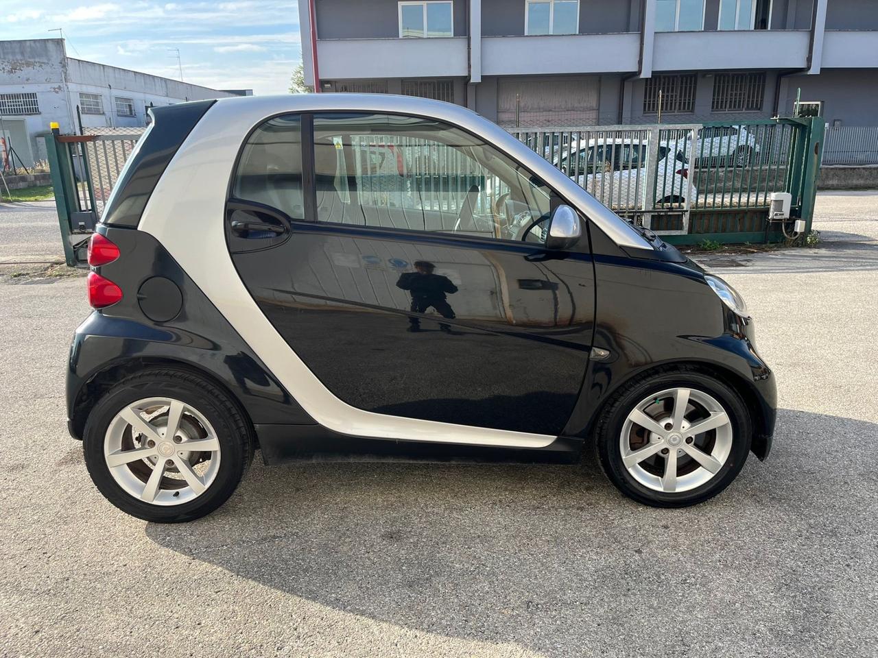 Smart ForTwo 1000 52 kW coupé passion