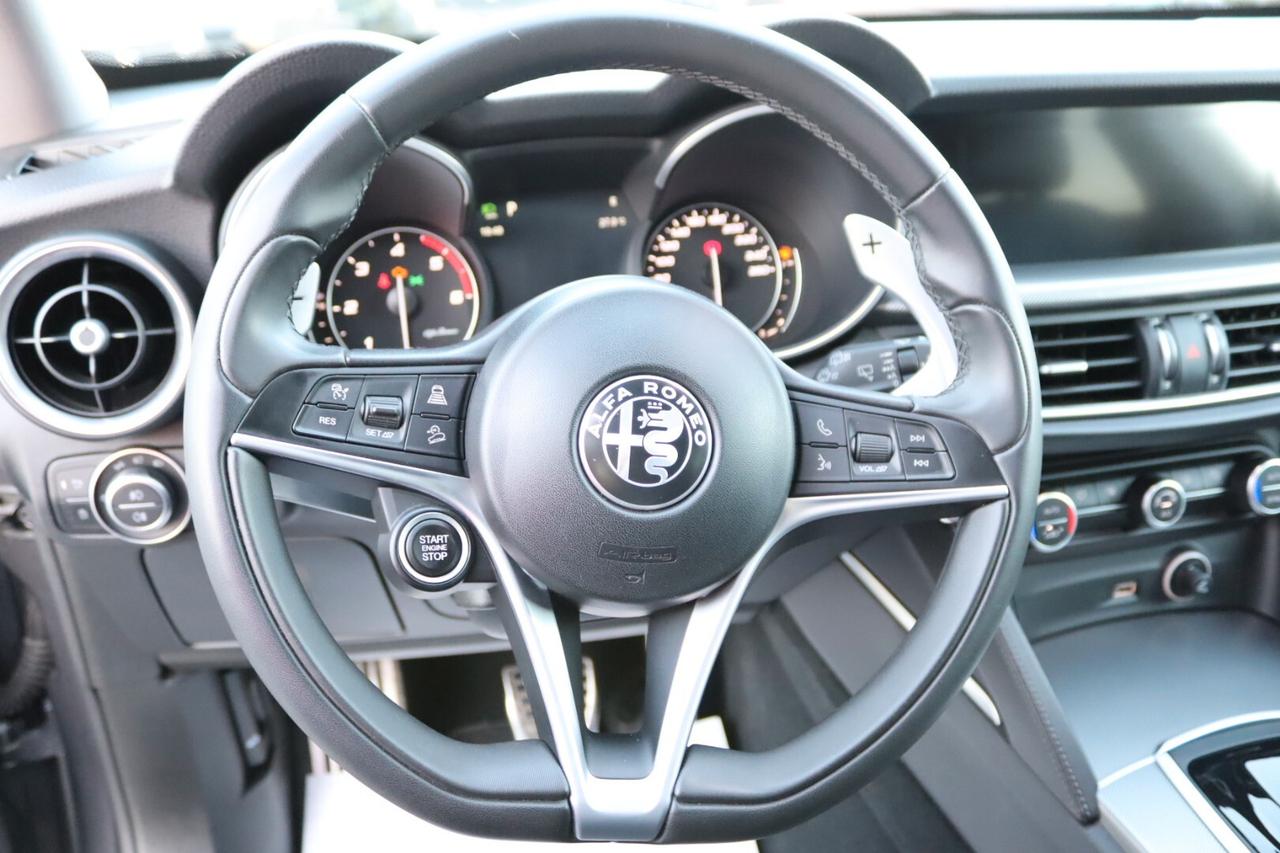 Alfa Romeo Stelvio 2.2 Turbodiesel 210 CV AT8 Q4 Executive
