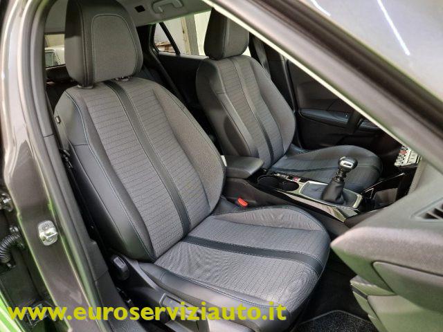 PEUGEOT 2008 BlueHDi 110 S&S Allure
