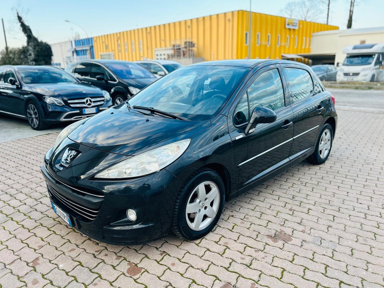 Peugeot 207 1.4 HDi 70CV FAP 5p. XS