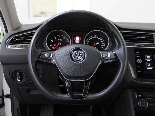 VOLKSWAGEN Tiguan 1.5 TSI DSG|TETTO|R-LINE|ACC|PADDLE|19'